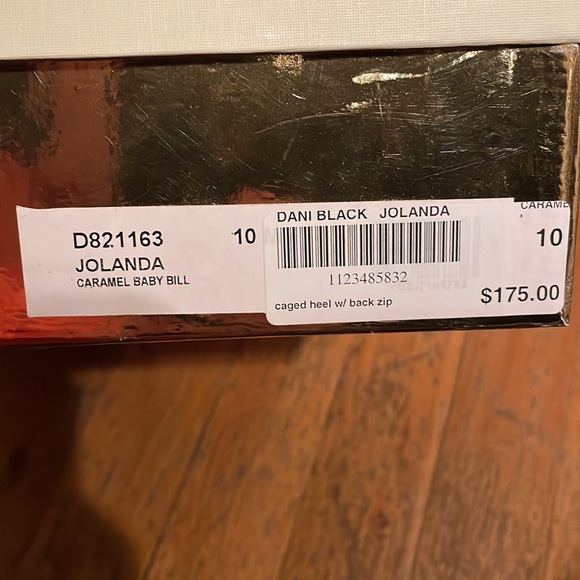 Dani Black Gladiator Heels 10 - Picture 5 of 5